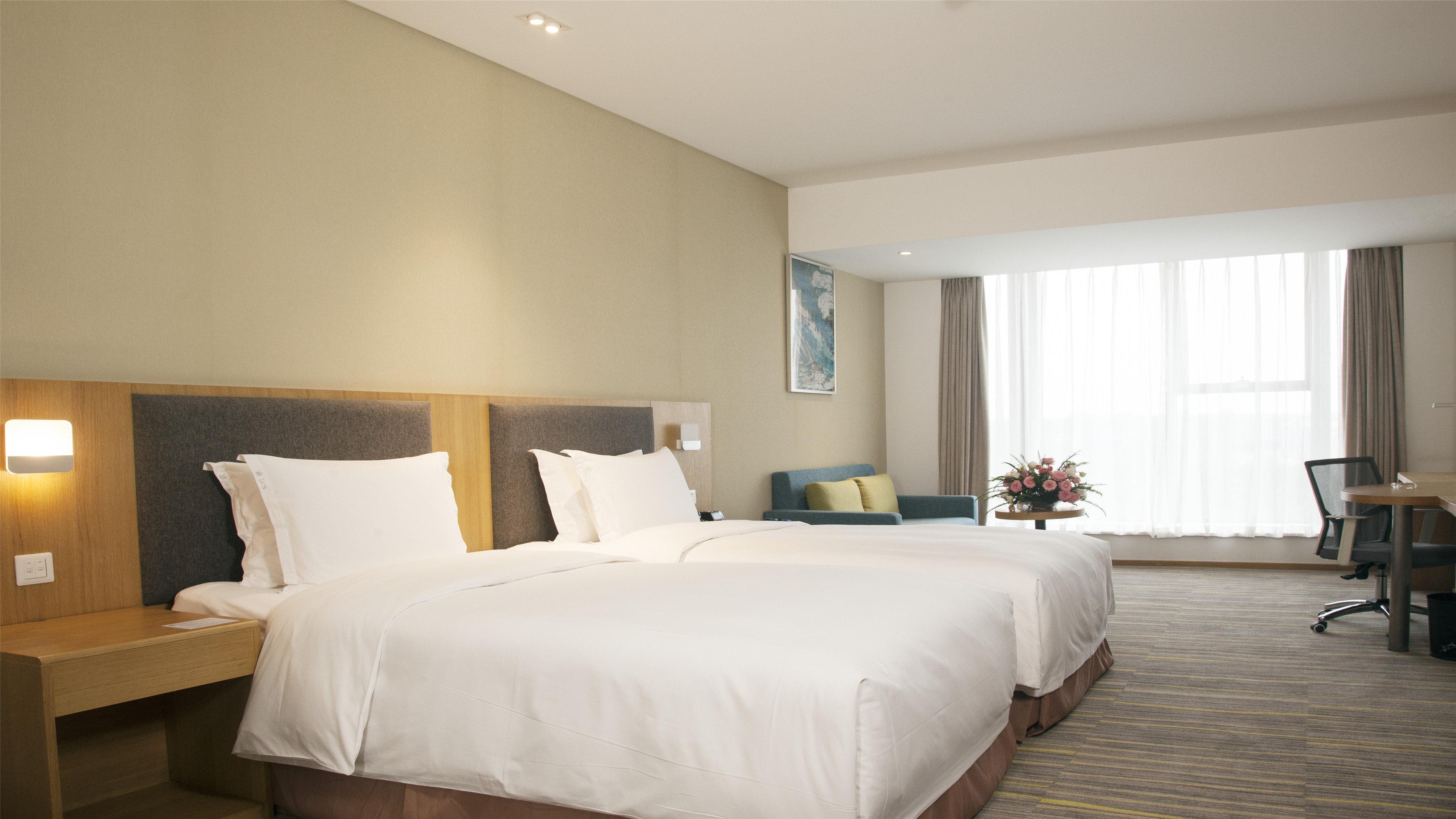 Holiday Inn Express Chengdu Airport Zone Free Shuttle From Shuangliu International Airport To Hotel ,Welcome Drink Kültér fotó