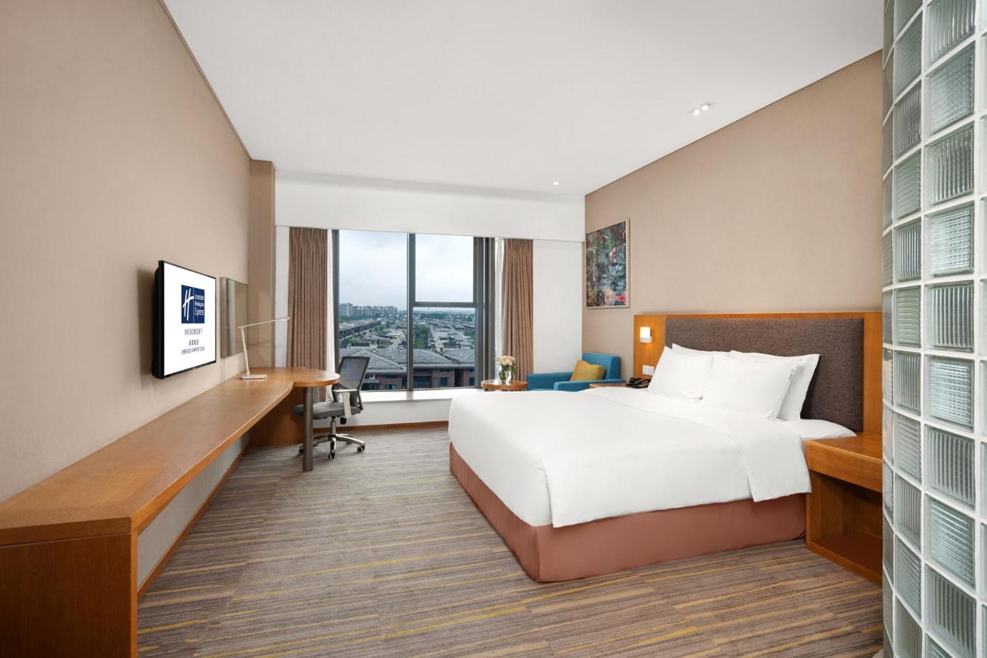 Holiday Inn Express Chengdu Airport Zone Free Shuttle From Shuangliu International Airport To Hotel ,Welcome Drink Kültér fotó