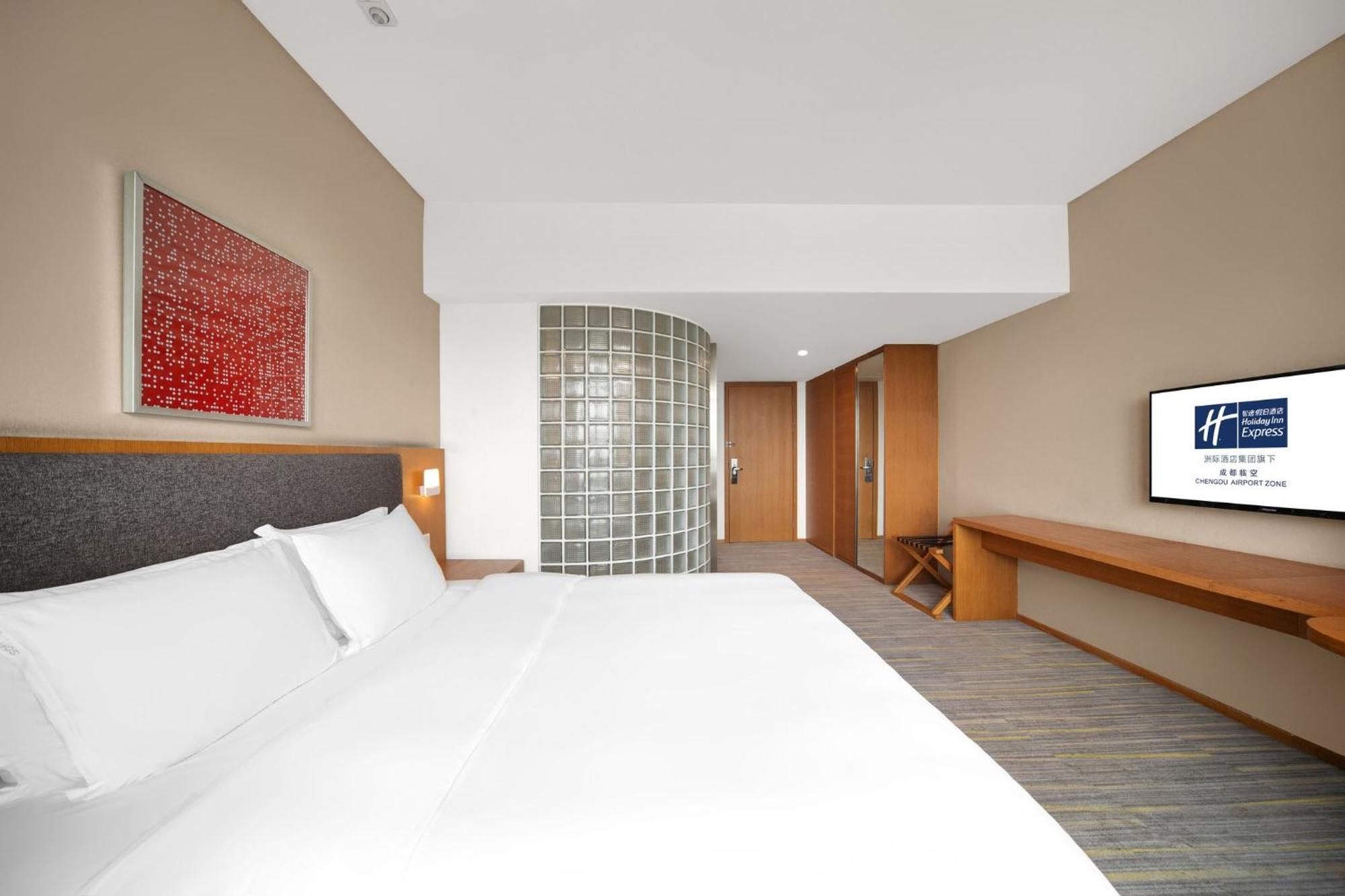 Holiday Inn Express Chengdu Airport Zone Free Shuttle From Shuangliu International Airport To Hotel ,Welcome Drink Kültér fotó