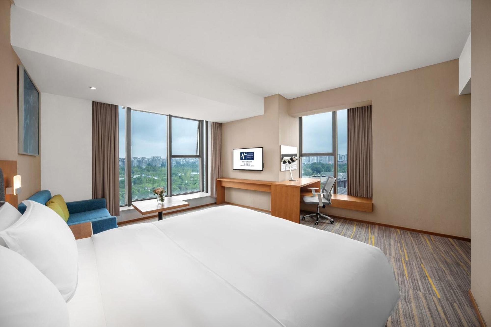 Holiday Inn Express Chengdu Airport Zone Free Shuttle From Shuangliu International Airport To Hotel ,Welcome Drink Kültér fotó