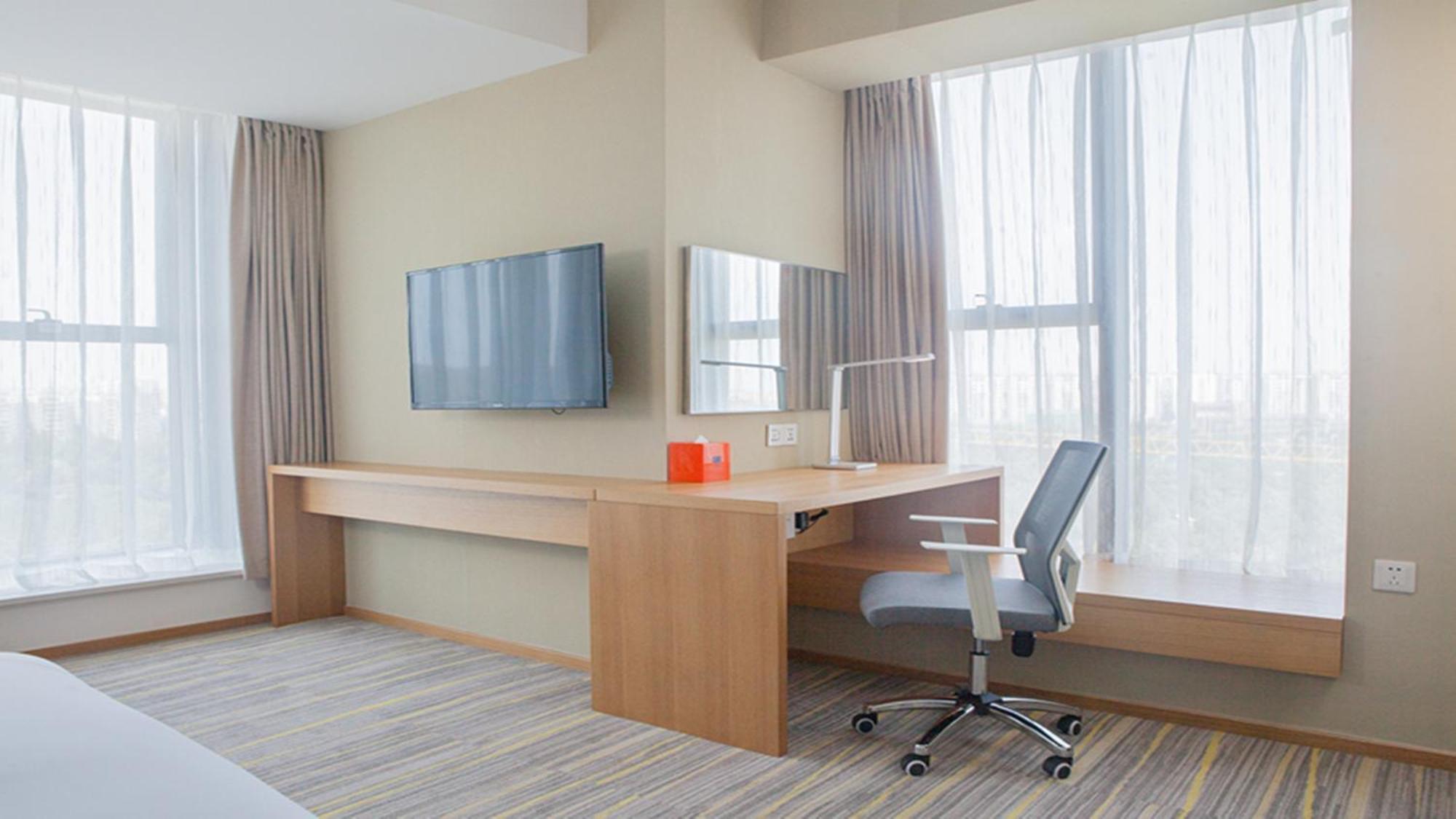 Holiday Inn Express Chengdu Airport Zone Free Shuttle From Shuangliu International Airport To Hotel ,Welcome Drink Kültér fotó