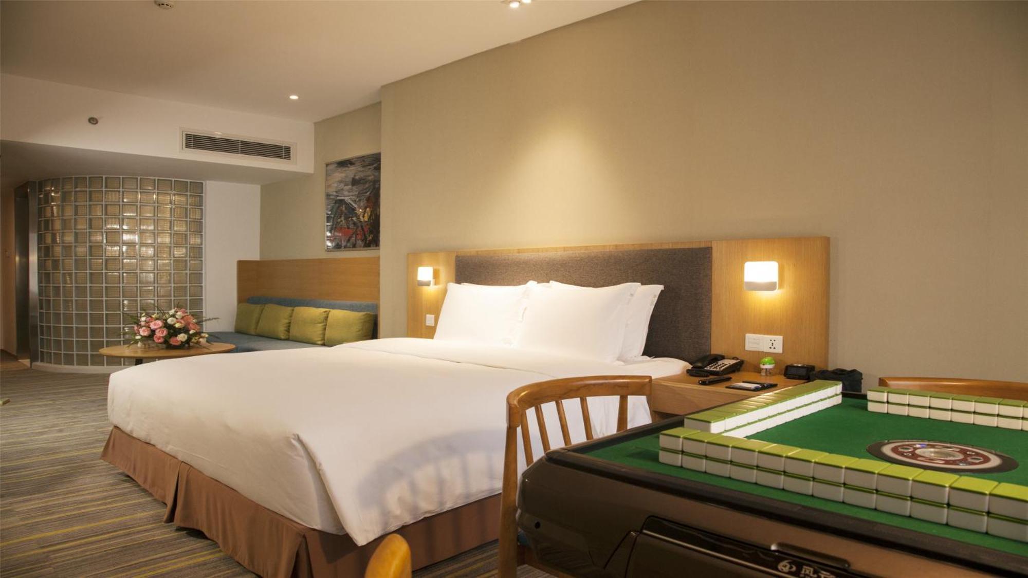 Holiday Inn Express Chengdu Airport Zone Free Shuttle From Shuangliu International Airport To Hotel ,Welcome Drink Kültér fotó